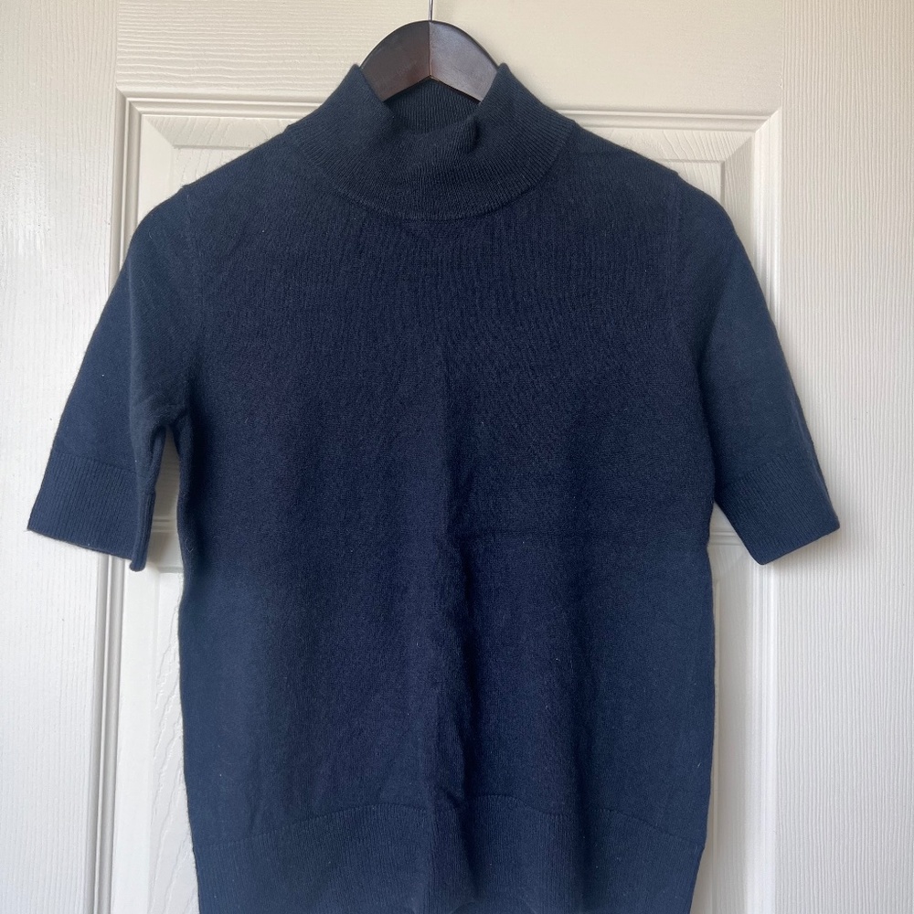 Women’s Cashmere Sweater